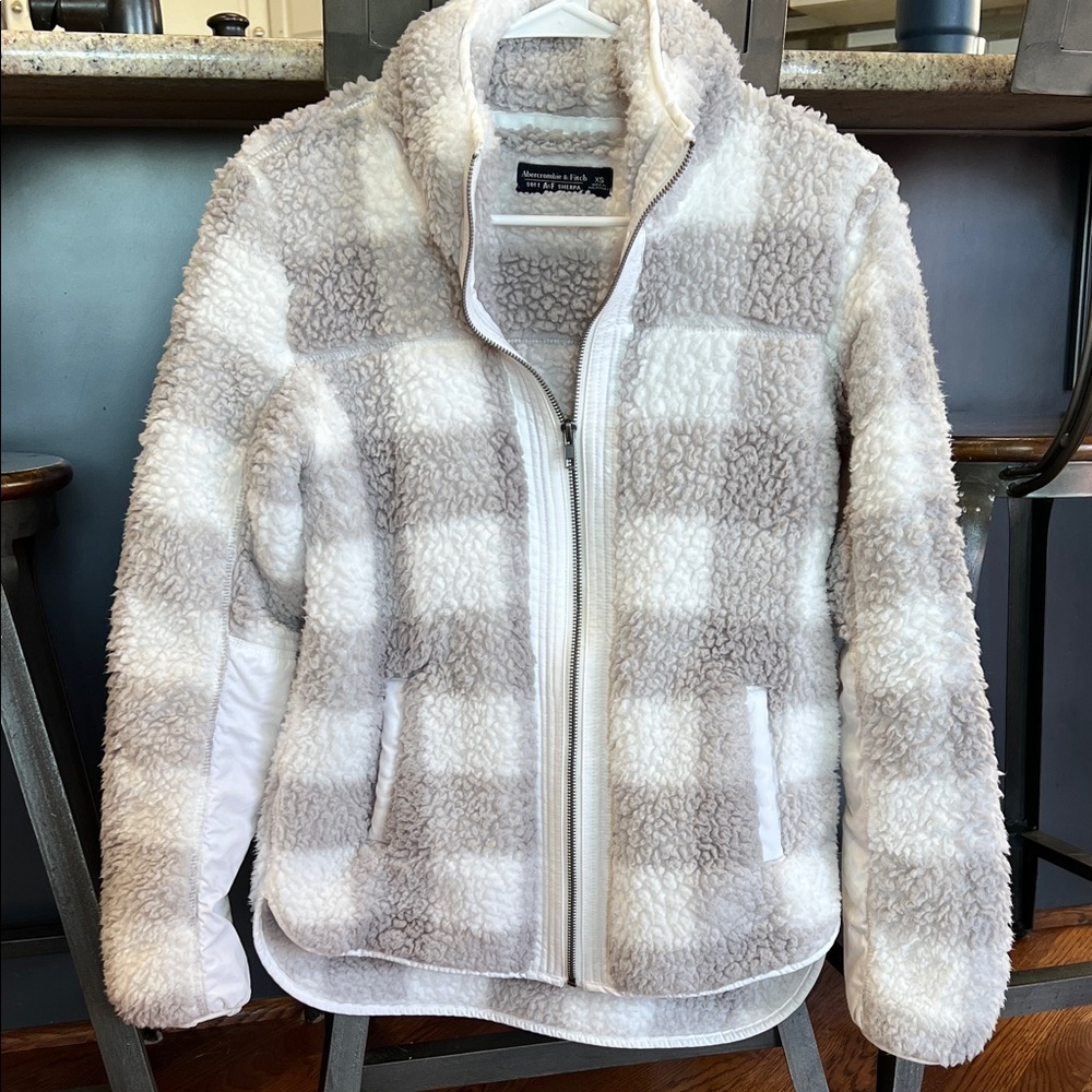 Abercrombie & Fitch Teddy Jacket - White and Gray